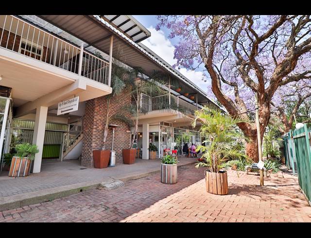 1.5 BEDROOM FLAT SOLD IN WAVERLEY